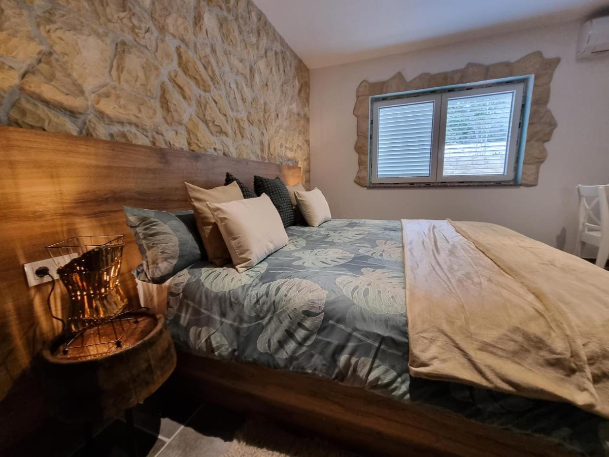 Apartments Suha Punta - Villa Babalonija Kampor Dış mekan fotoğraf